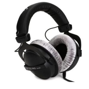 Beyerdynamic DT 770 Pro 80 ohm Closed-back Studio Mixing Headphones - Image 1